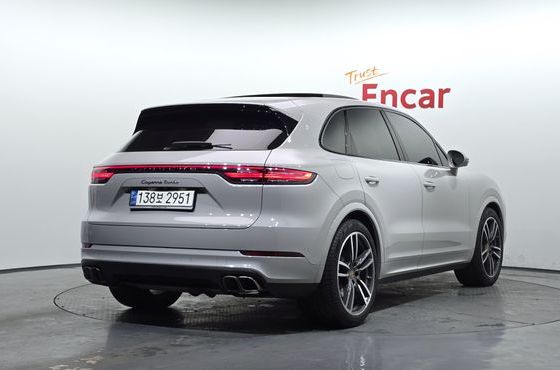 Porsche Cayenne 4.0 Turbo — пробег 52 124 км — фото 2 из 5