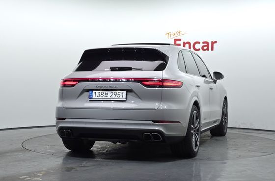 Porsche Cayenne 4.0 Turbo — пробег 52 124 км — фото 4 из 5