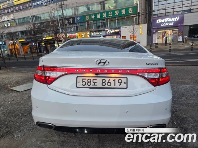 Hyundai Grandeur HG240 Modern Collection — пробег 134 000 км — фото 3 из 5