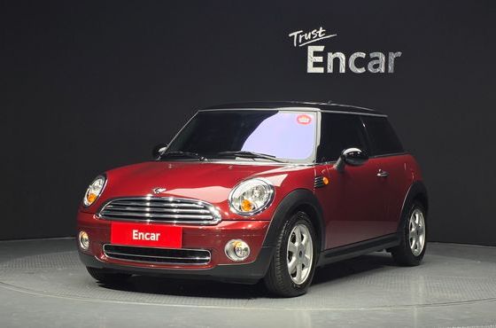 Mini Cooper SE — пробег 49 707 км — фото 1 из 5