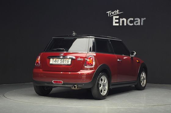 Mini Cooper SE — пробег 49 707 км — фото 2 из 5