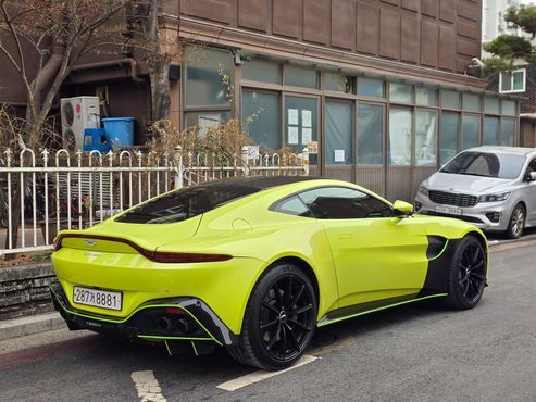 Astonmartin Vantage 4.0 V8 Coupe — пробег 73 000 км — фото 5 из 5