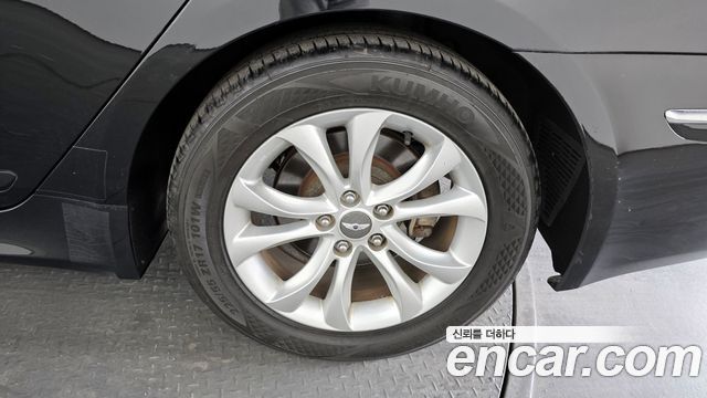 Hyundai Genesis из Кореи Encar