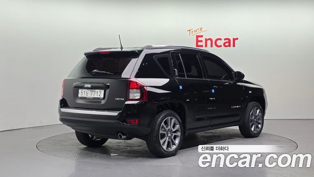 Jeep Compass из Кореи Encar