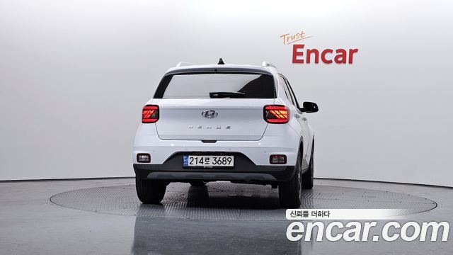 Hyundai Venue из Кореи Encar