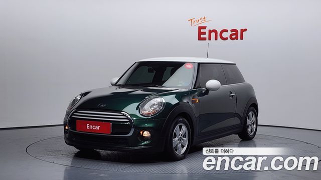 Mini Cooper Standard 3rd — пробег 110 250 км — фото 1 из 5