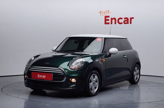 Mini Cooper Standard 3rd — пробег 110 250 км — фото 1 из 5