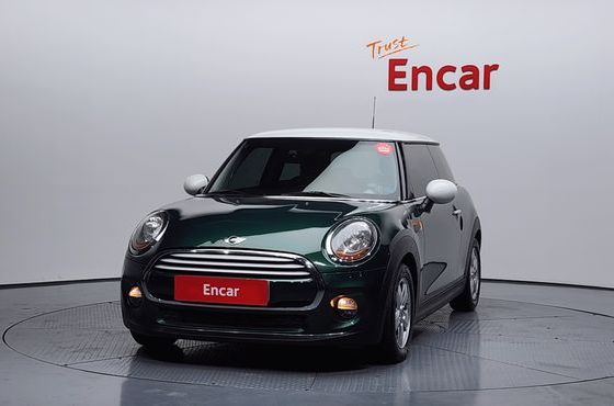 Mini Cooper Standard 3rd — пробег 110 250 км — фото 3 из 5