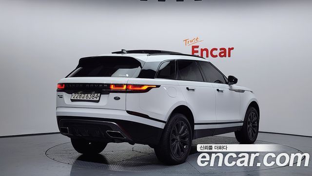 Land Rover Range Rover Velar 3.0 D300 R-Dynamic SE — пробег 110 433 км — фото 2 из 5