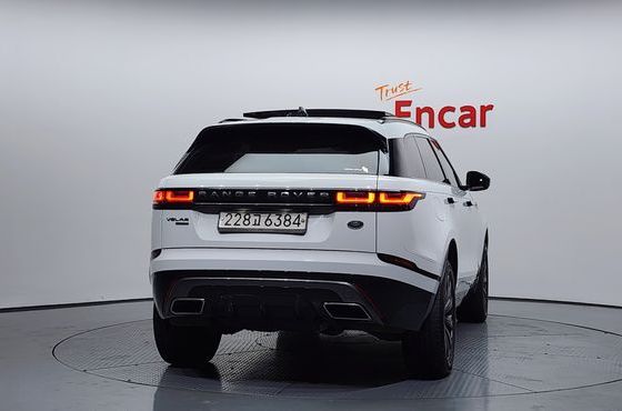 Land Rover Range Rover Velar 3.0 D300 R-Dynamic SE — пробег 110 433 км — фото 4 из 5