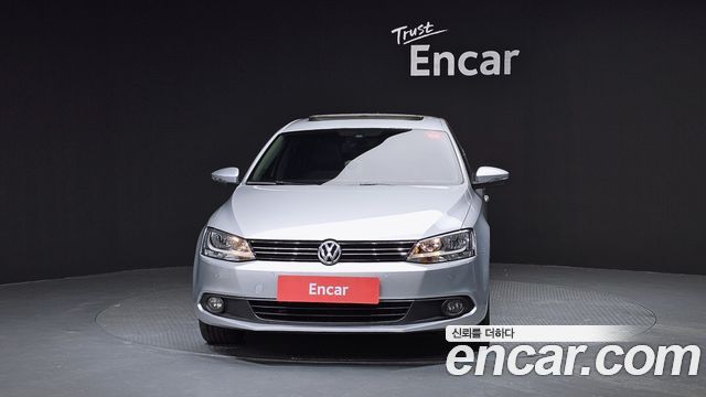 Volkswagen Jetta 2.0 TDI 6th — пробег 106 638 км — фото 3 из 5