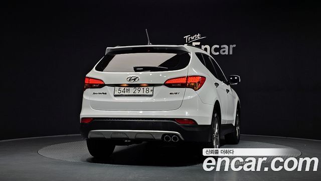 Hyundai Santafe Diesel(e-VGT) 2.0 2WD Premium — пробег 176 599 км — фото 4 из 5