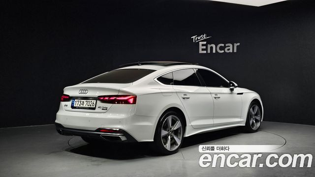 Audi A5 40 TFSI Quattro Sportback — пробег 49 911 км — фото 2 из 5