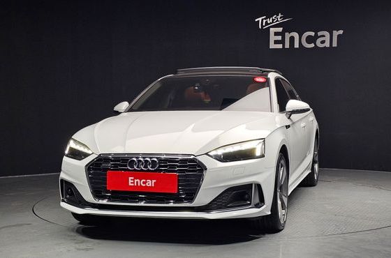 Audi A5 40 TFSI Quattro Sportback — пробег 49 911 км — фото 3 из 5