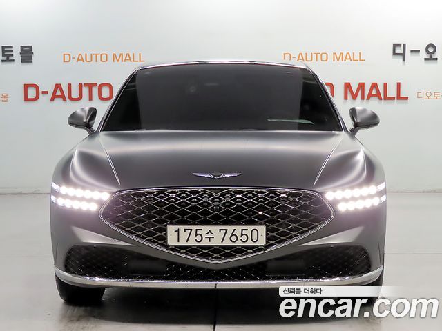 Genesis G90 Gasoline 3.5 Turbo e-S/C AWD — пробег 5 408 км — фото 2 из 5