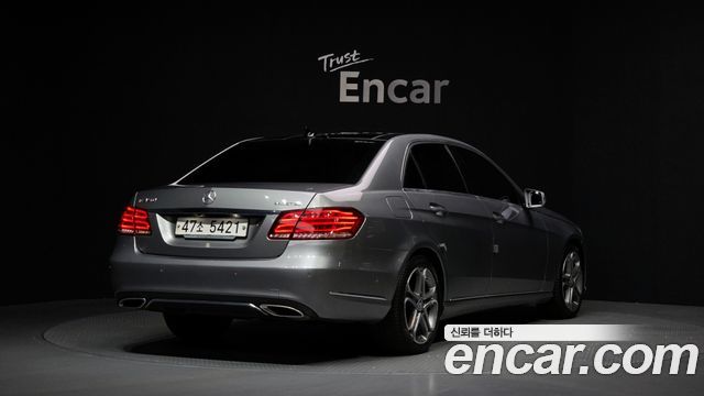 Mercedes-Benz E-Class E250 BlueTec 4MATIC AV — пробег 100 230 км — фото 2 из 5