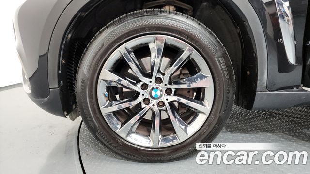 BMW X6 xDrive 30d — пробег 121 117 км — фото 5 из 5