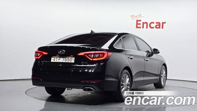 Hyundai Sonata 2.0 Smart — пробег 138 513 км — фото 2 из 5