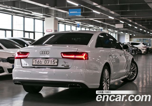 Audi A6 40 TDI Quattro Premium C7 — пробег 232 658 км — фото 2 из 5