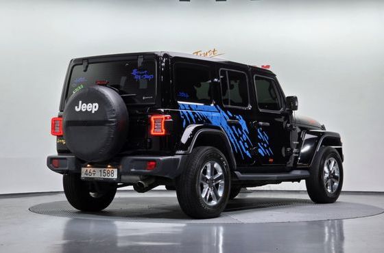 Jeep Wrangler 2.0 Sahara 4Door — пробег 79 118 км — фото 2 из 5