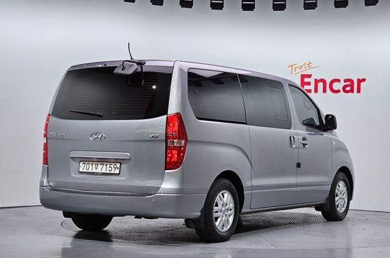 Hyundai Starex 12-Seater Wagon Smart — пробег 86 516 км — фото 2 из 5