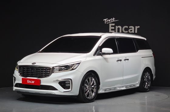 Kia Carnival 9-Seater Noblesse Special — пробег 84 317 км — фото 1 из 5