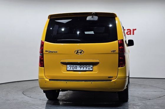 Hyundai Starex 4WD 12-Seater Wagon modern — пробег 76 358 км — фото 4 из 5