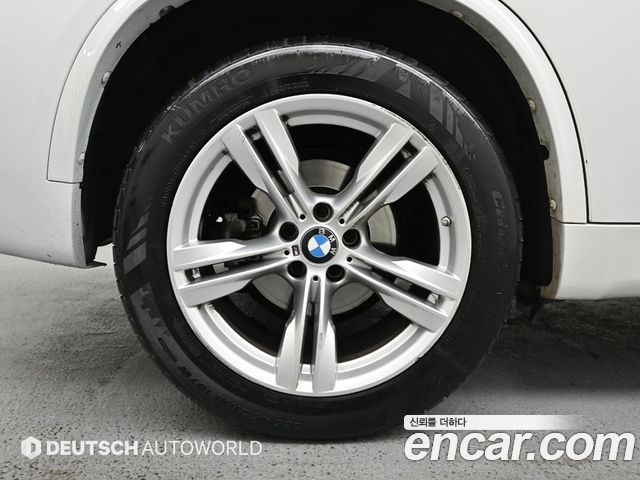 BMW X5 xDrive 30d M Sport package — пробег 64 999 км — фото 5 из 5