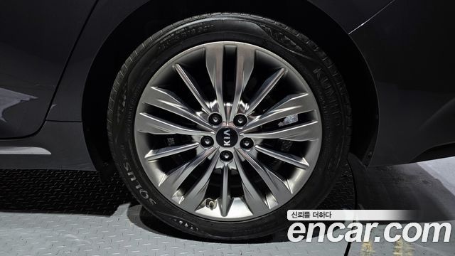 Kia K5 из Кореи Encar