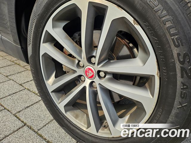 Jaguar F-PACE из Кореи Encar