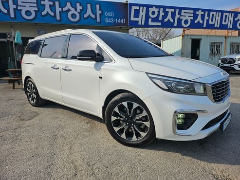 Kia Carnival 7-Seater Limousine President — пробег 90 200 км — фото 2 из 5