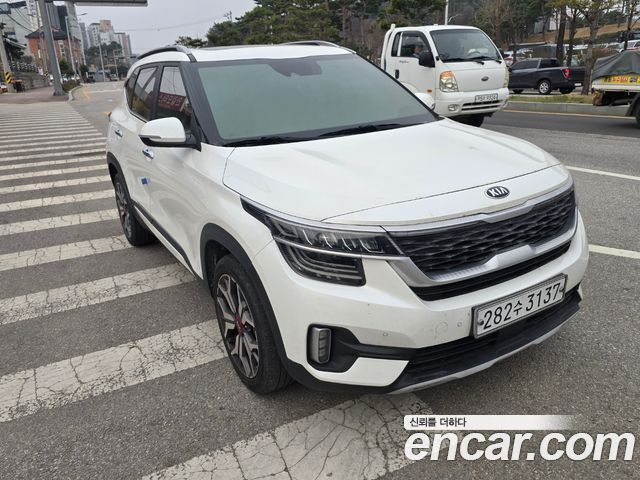 Kia Seltos из Кореи Encar
