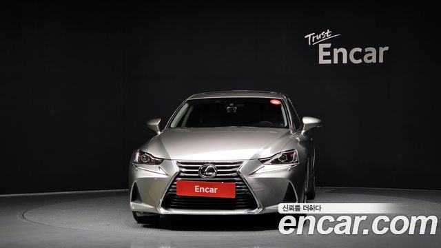 Lexus IS Supreme — пробег 43 957 км — фото 3 из 5