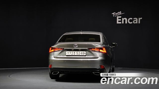 Lexus IS Supreme — пробег 43 957 км — фото 4 из 5