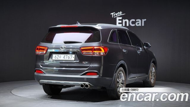 Kia Sorento Diesel 2.0 2WD Noblesse — пробег 72 054 км — фото 2 из 5