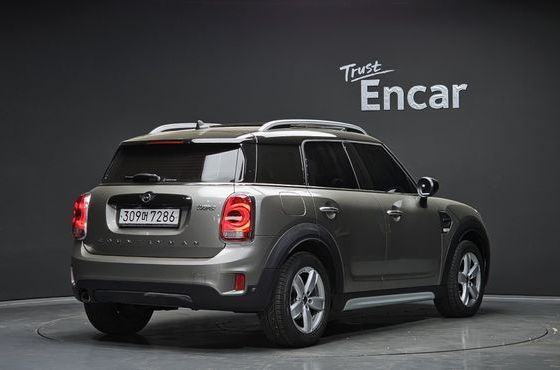 Mini Countryman Standard 2nd — пробег 93 804 км — фото 2 из 5