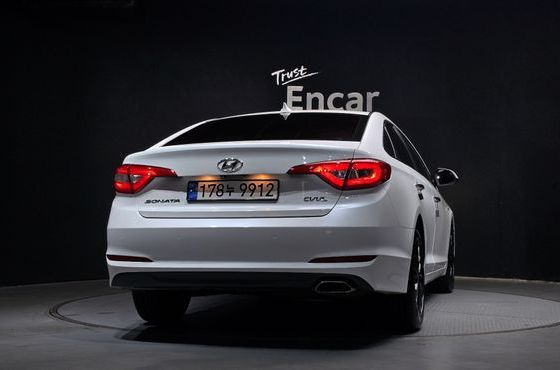 Hyundai Sonata 2.0 Style Special — пробег 86 970 км — фото 4 из 5