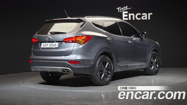 Hyundai Santafe Diesel(e-VGT) 2.0 2WD Exclusive — пробег 143 806 км — фото 2 из 5