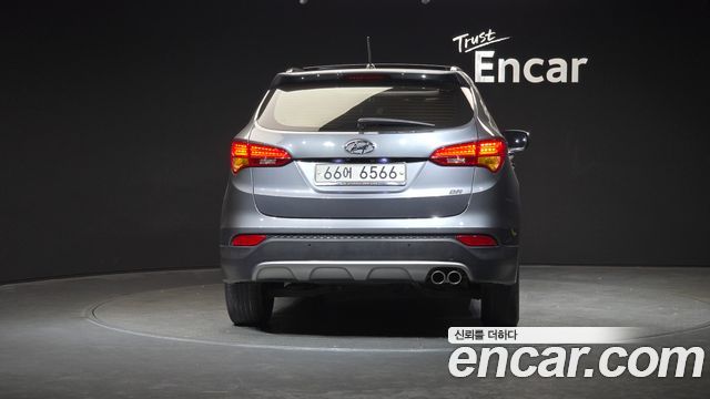 Hyundai Santafe Diesel(e-VGT) 2.0 2WD Exclusive — пробег 143 806 км — фото 4 из 5