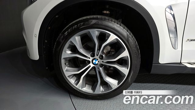 BMW X6 xDrive 30d — пробег 185 291 км — фото 5 из 5