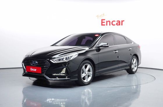 Hyundai Sonata 2.0 Modern — пробег 158 475 км — фото 1 из 5