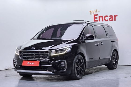 Kia Carnival 9-Seater Noblesse — пробег 87 813 км — фото 1 из 5