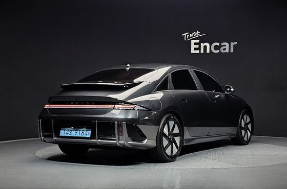 Hyundai Ioniq6 Standard E-Value+ — пробег 17 010 км — фото 2 из 5