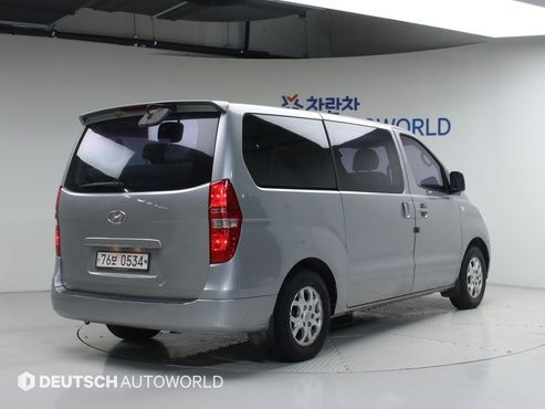 Hyundai Starex 12-Seater Wagon CVX Luxury — пробег 168 158 км — фото 2 из 5