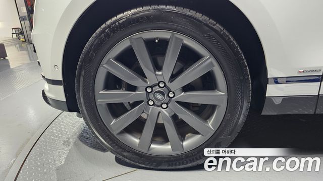 Land Rover Range Rover Velar из Кореи Encar