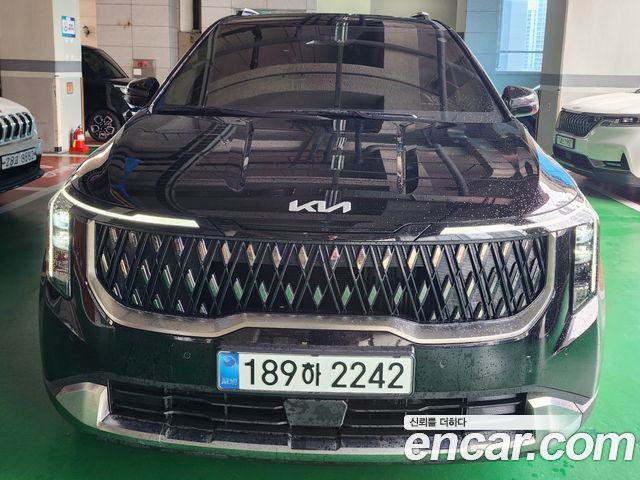 Kia Carnival Diesel 9-Seater Noblesse — пробег 40 000 км — фото 2 из 5