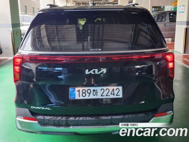 Kia Carnival Diesel 9-Seater Noblesse — пробег 40 000 км — фото 5 из 5