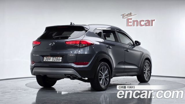 Hyundai Tucson из Кореи Encar