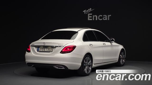 Mercedes-Benz C-Class из Кореи Encar