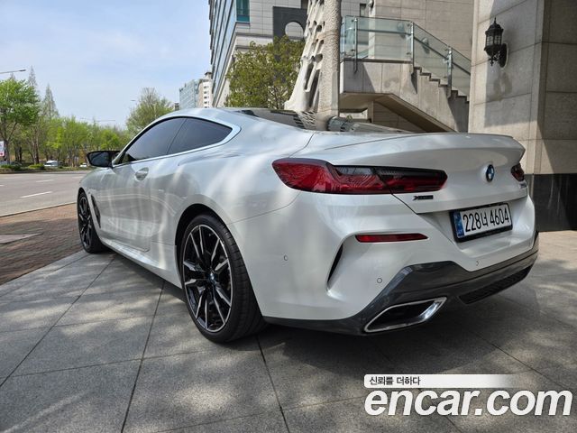 BMW 8-Series M850i xDrive Coupe — пробег 21 000 км — фото 2 из 5